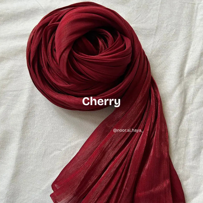 2 meter cherry shimmer organza hijab by Noor Al Haya