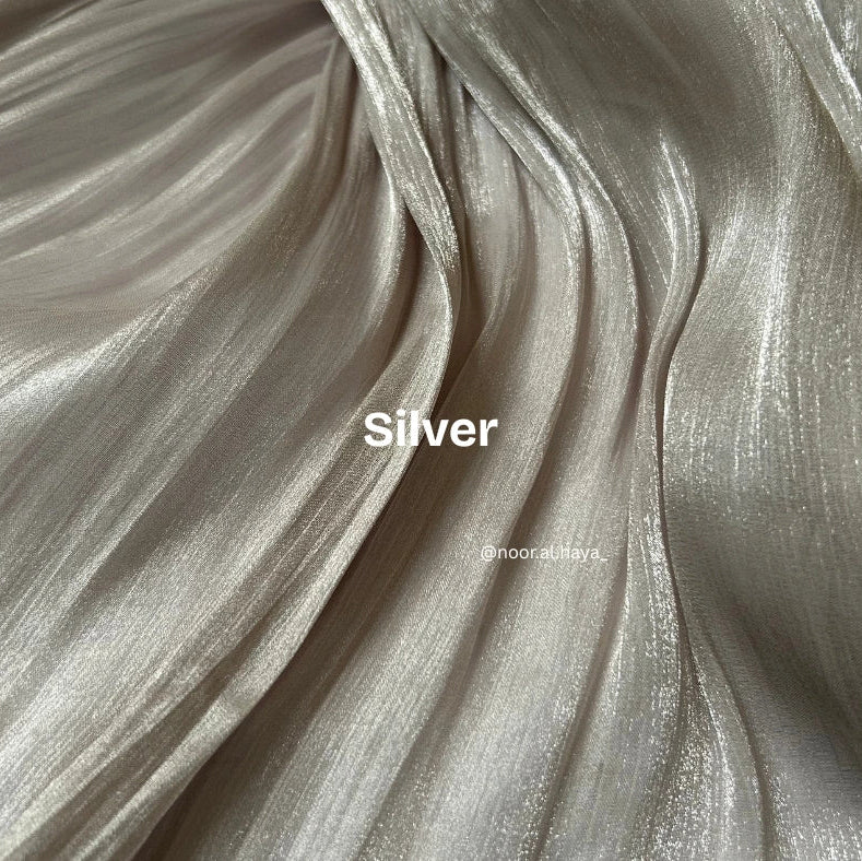 2 meter silver shimmer organza hijab by Noor Al Haya