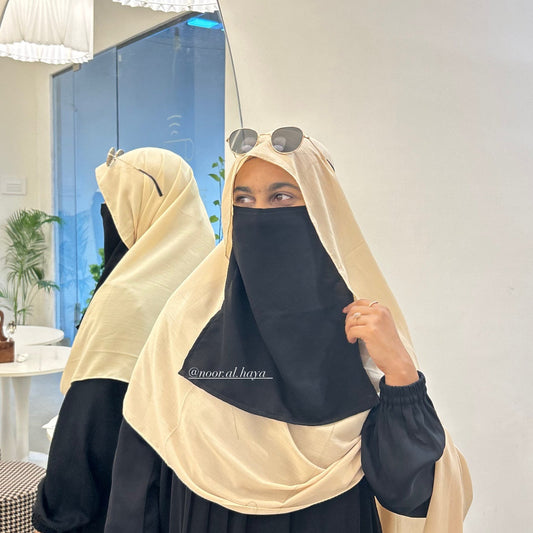 Half Niqab