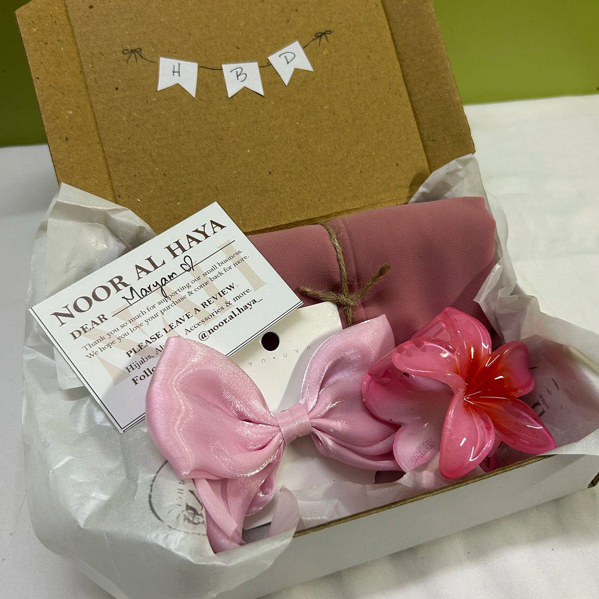 ₹299 hijab hamper gift set by Noor Al Haya